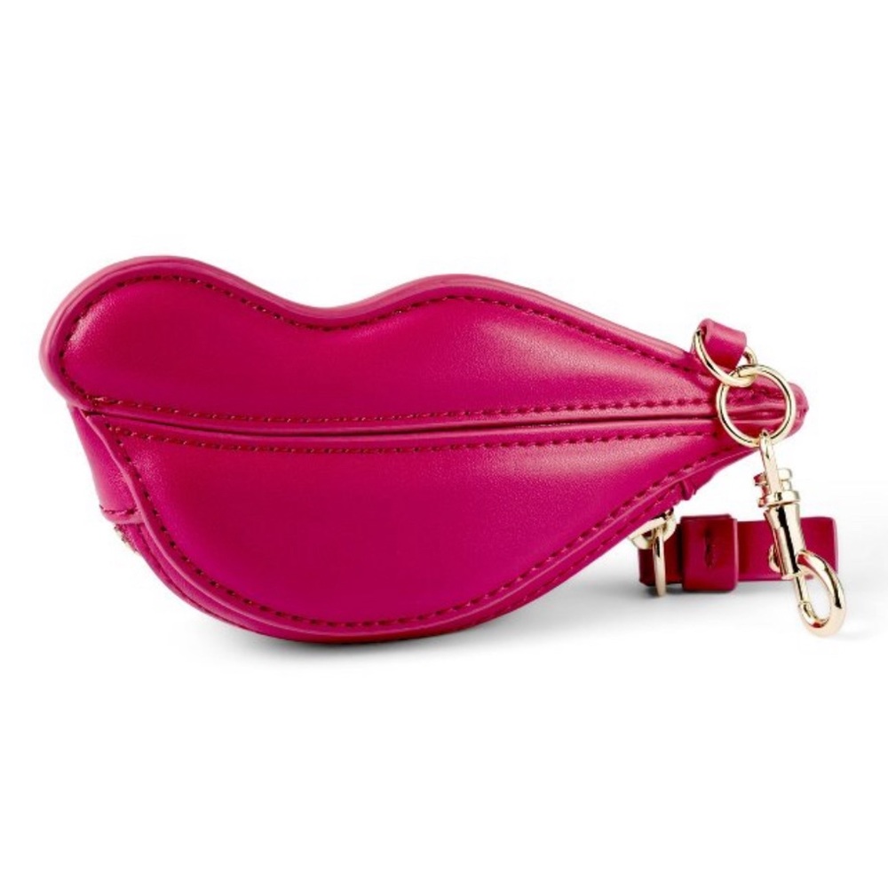 NWT Diane Von Furstenberg DVF Target Pink Lips Cute Coin Pouch Limited IN HAND